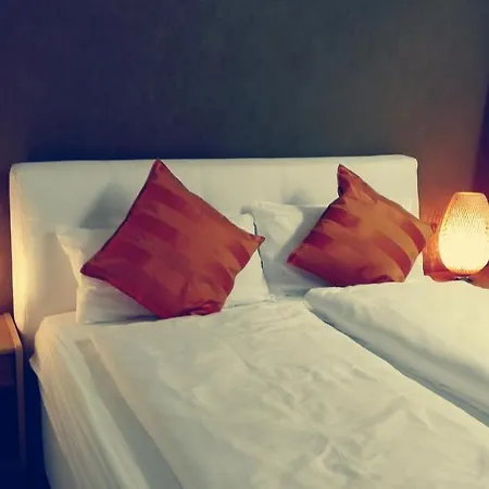 Am Schloss Hotel 3*